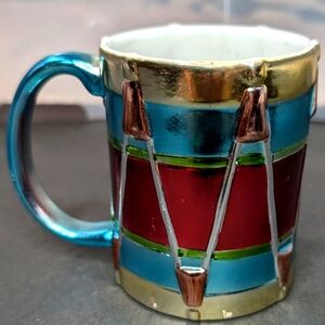 House of Lloyd vintage Christmas‎ Around the World metallic drum 12oz coffee mug